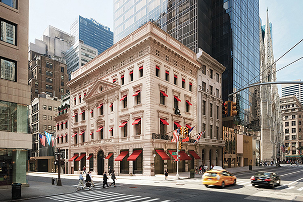 Espectacular reapertura de Cartier Mansion en Nueva York