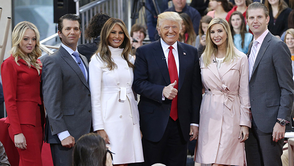 Retrato de la Familia Trump: las esposas