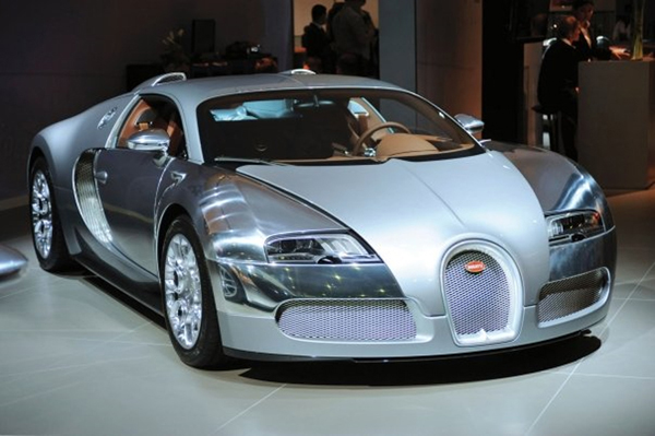 2013-Veyron-Exterior