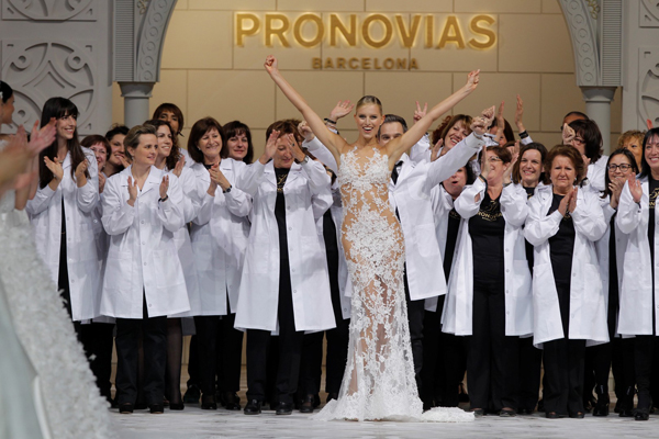 Pronovias fashion show