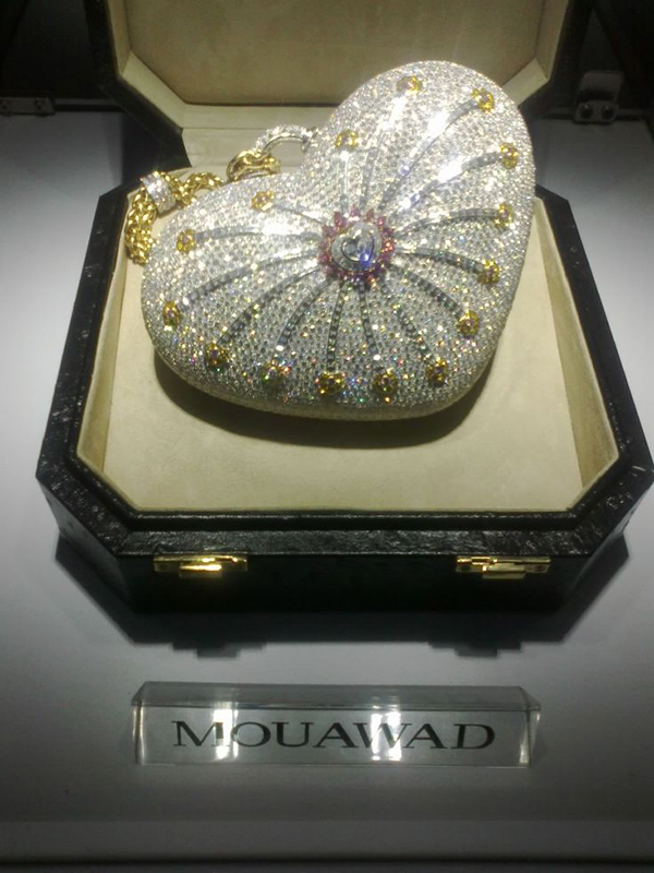 Oro, diamantes y cocodrilo: así es el bolso de un millón de