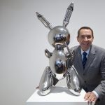 Jeff Koons bate el récord de un artista vivo con la venta de su obra 'Rabbit'